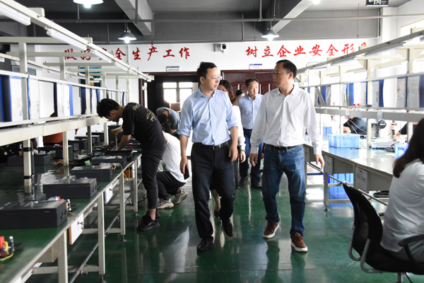 长沙市政协领导一行走访调研委员企业-乐动在线平台